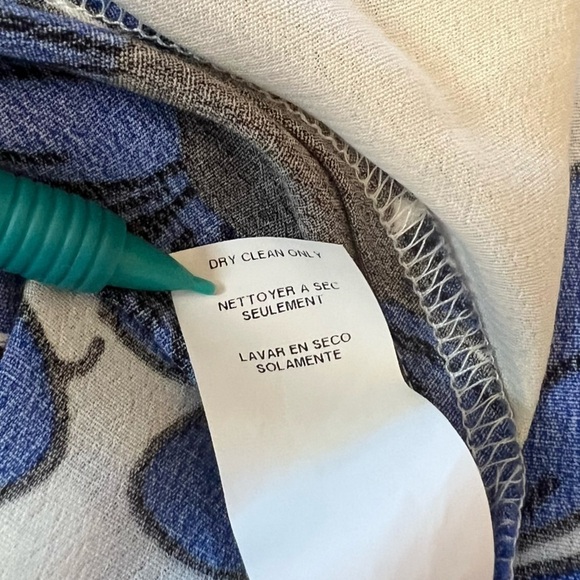 Karen Kane Blue Daisy Handkerchief Blouse Size XL - Picture 9 of 12